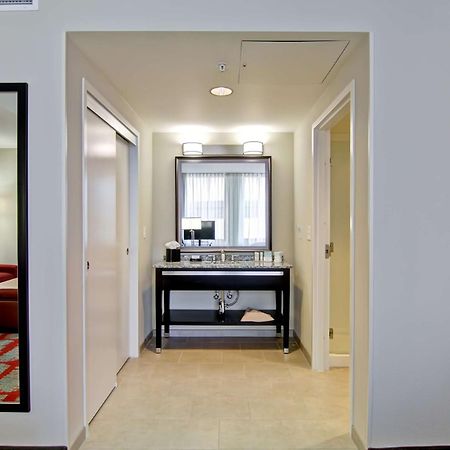 Hampton Inn And Suites Cincinnati - Downtown Eksteriør billede