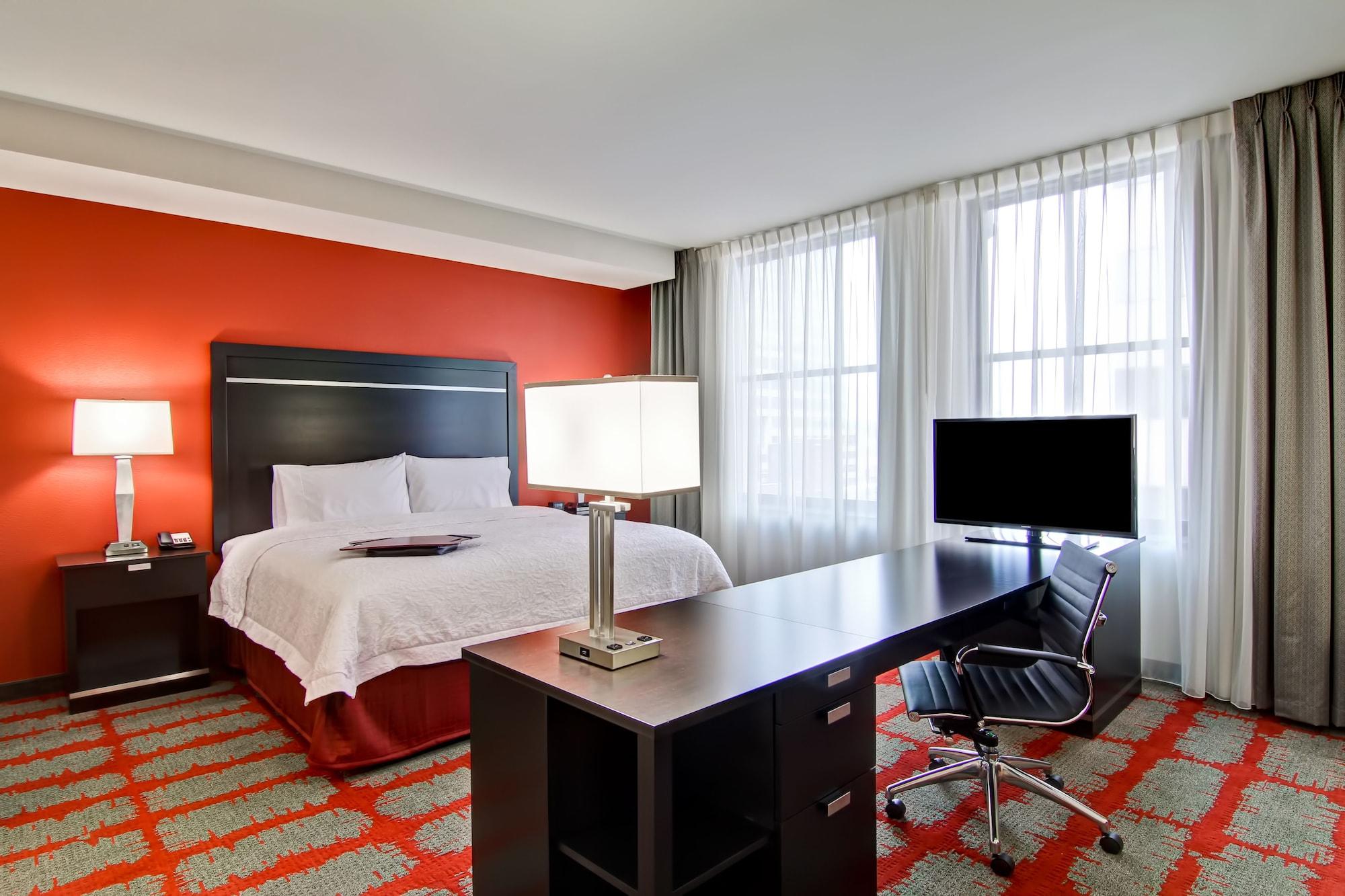 Hampton Inn And Suites Cincinnati - Downtown Eksteriør billede