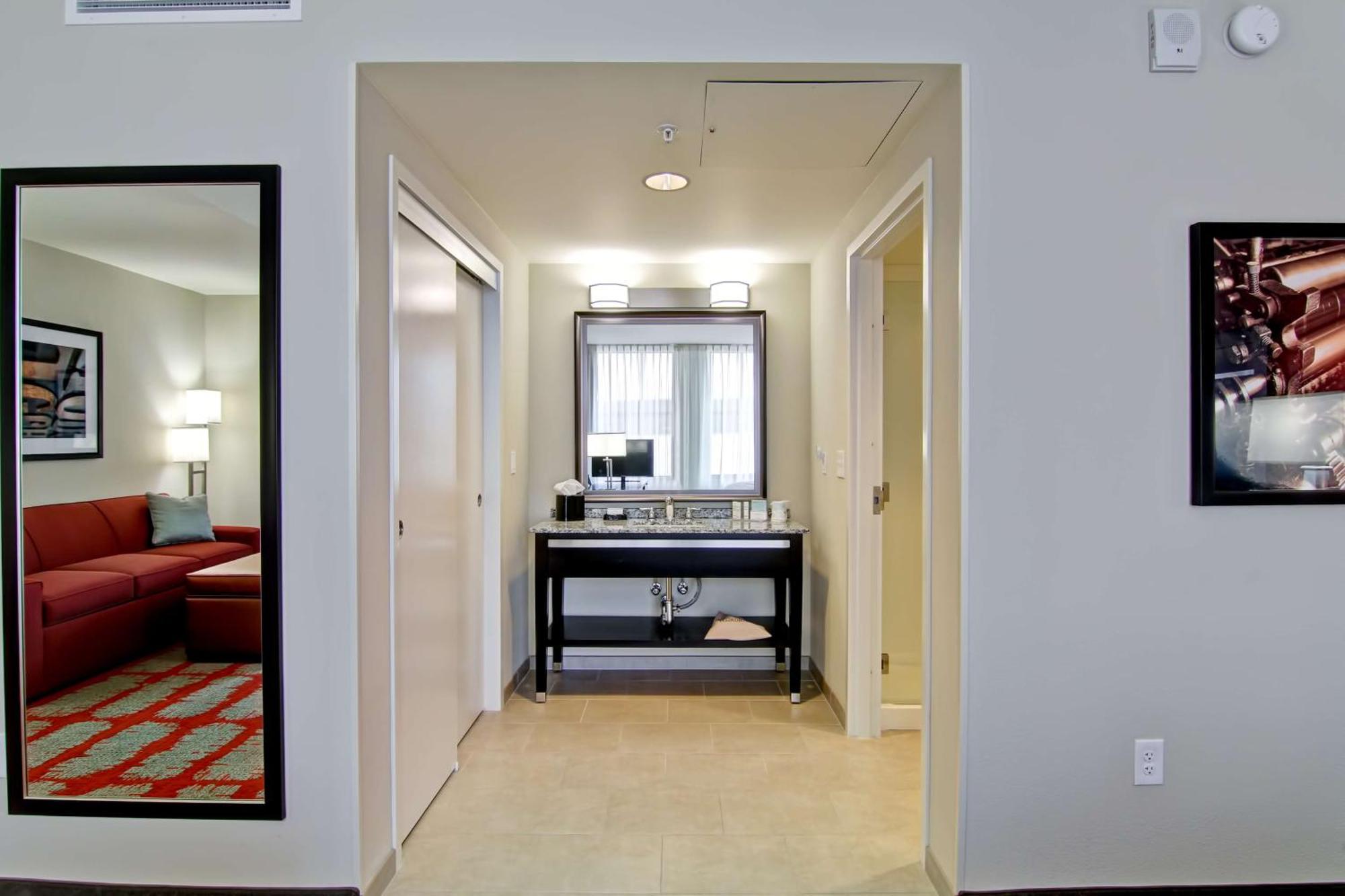 Hampton Inn And Suites Cincinnati - Downtown Eksteriør billede